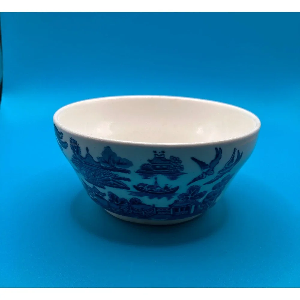 Vintage Churchill Bowl Blue Willow England Ceramic Blue White